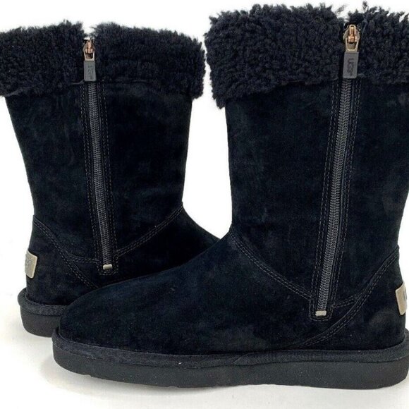 NEW UGG Womens Sz 10 Plumdale Cuff Short Winter Boots With Pom Pom Black 1102933 - Picture 7 of 7